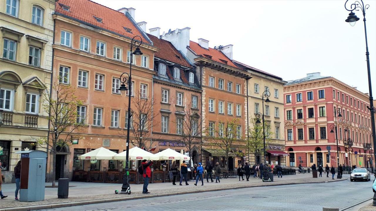 Krakowskie Przedmiescie "Night And Day" Warsaw Exterior photo